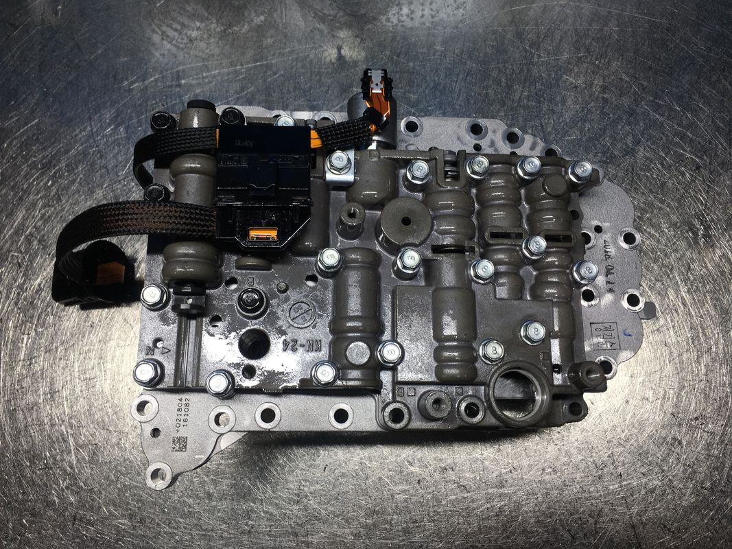 K2500 A4CF1 Getriebeventilkörper OEM NO 4621023000 4621023020 für Hyundai Kia Teile