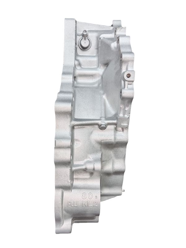 Umgebaute U151F 5-Gang-Automatikgetriebe Frontantrieb Achse Gehäuse 3510548023 Für Toyota Lexus Highlander