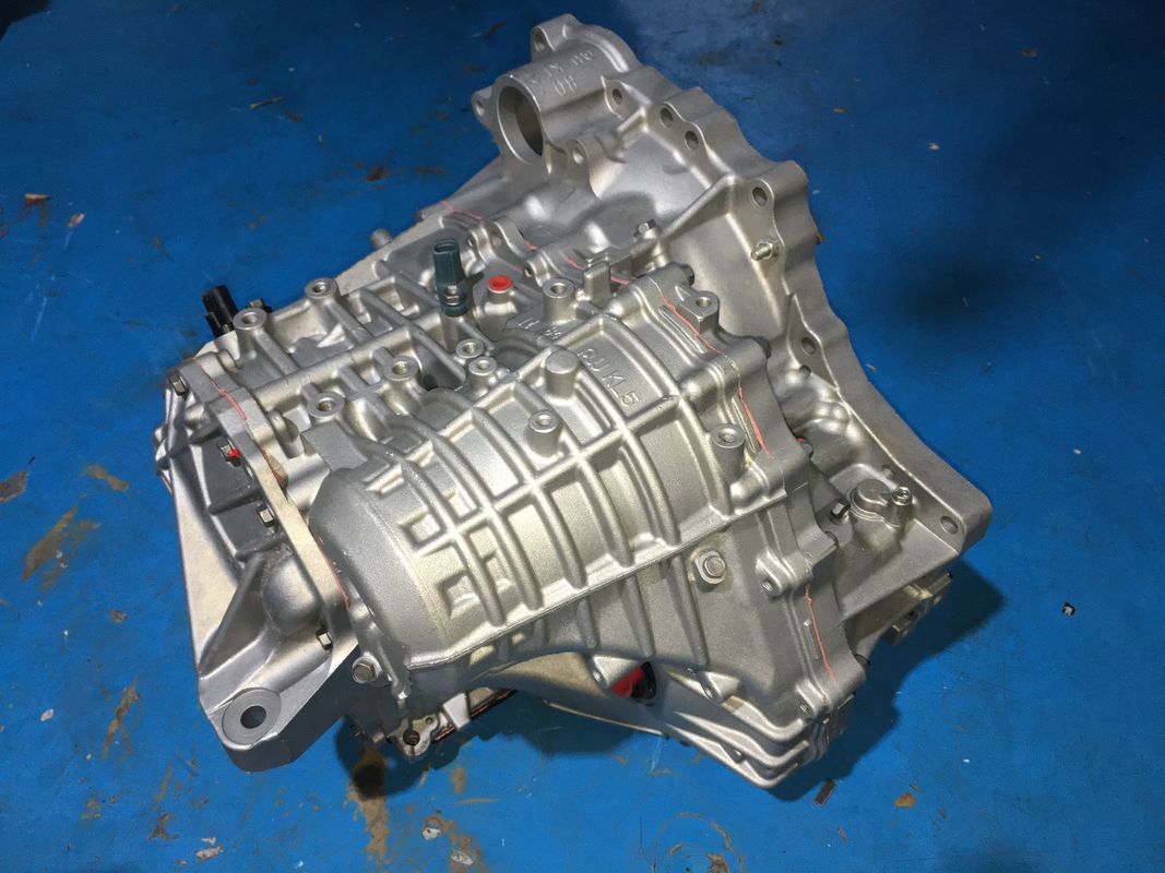 Neu gefertigte U151F Automatikgetriebe 30500-48340 für 2008-2015 Toyota Highlander Lexus RX350 3.5L 4WD