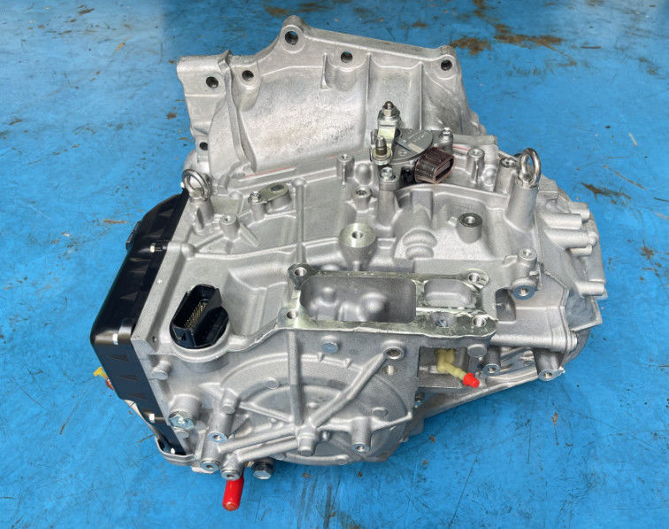 neue UB80E 8-Gang-Automatikgetriebe 30500-33881 30500-33891 für 2018 TOYOTA LEXUS ES260 Camry 2.5L 2WD