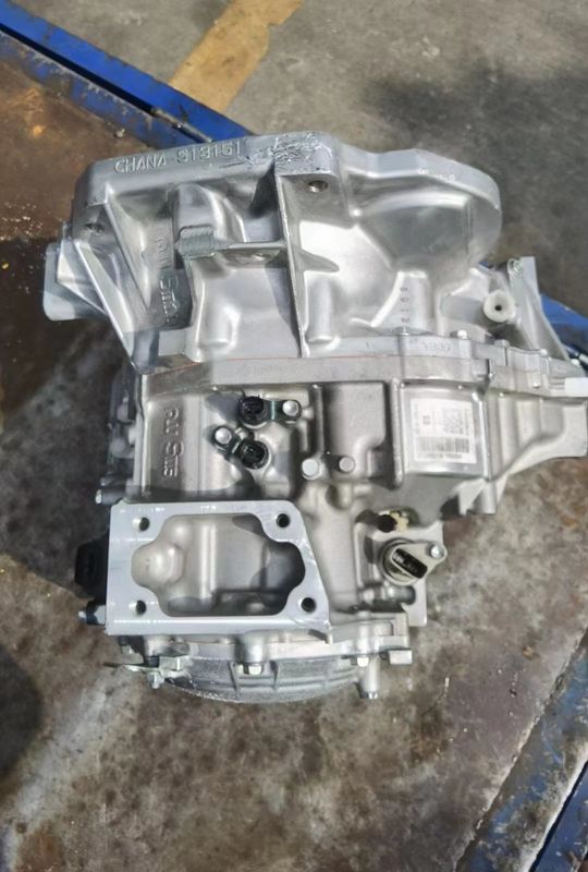 neu gefertigte U440E U442E 4-Gang-Automatikgetriebe 1500010-B01 für 2012-2016 CHANGAN CS35 1.6L 2WD