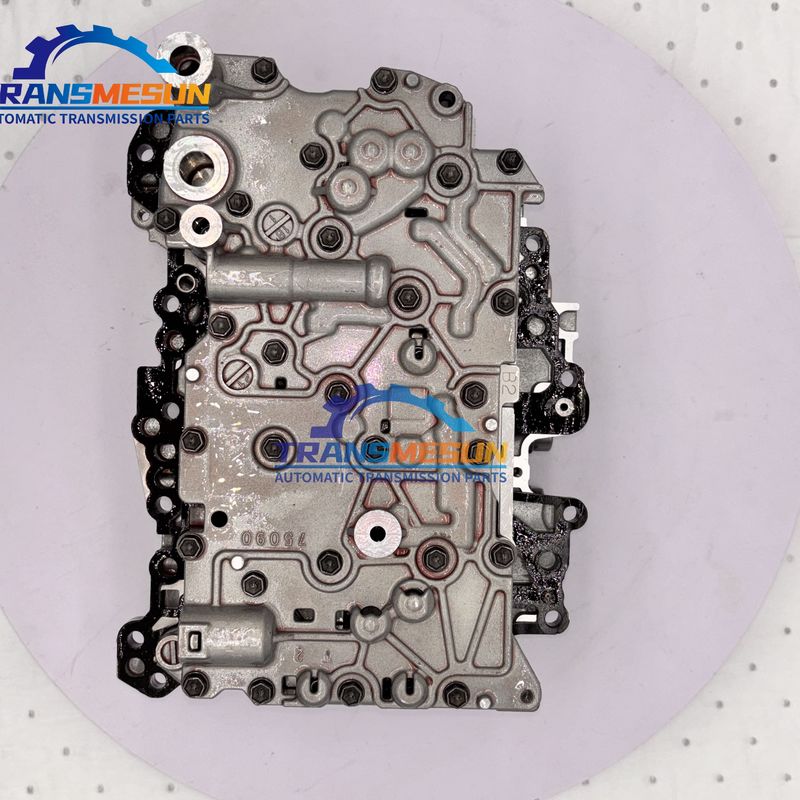 GA8G45AW Automatikgetriebe-Ventilgehäuse Baugruppe 24338744991 für BMW X1 F48 mit Einzel-Öltemperatursensor-Version